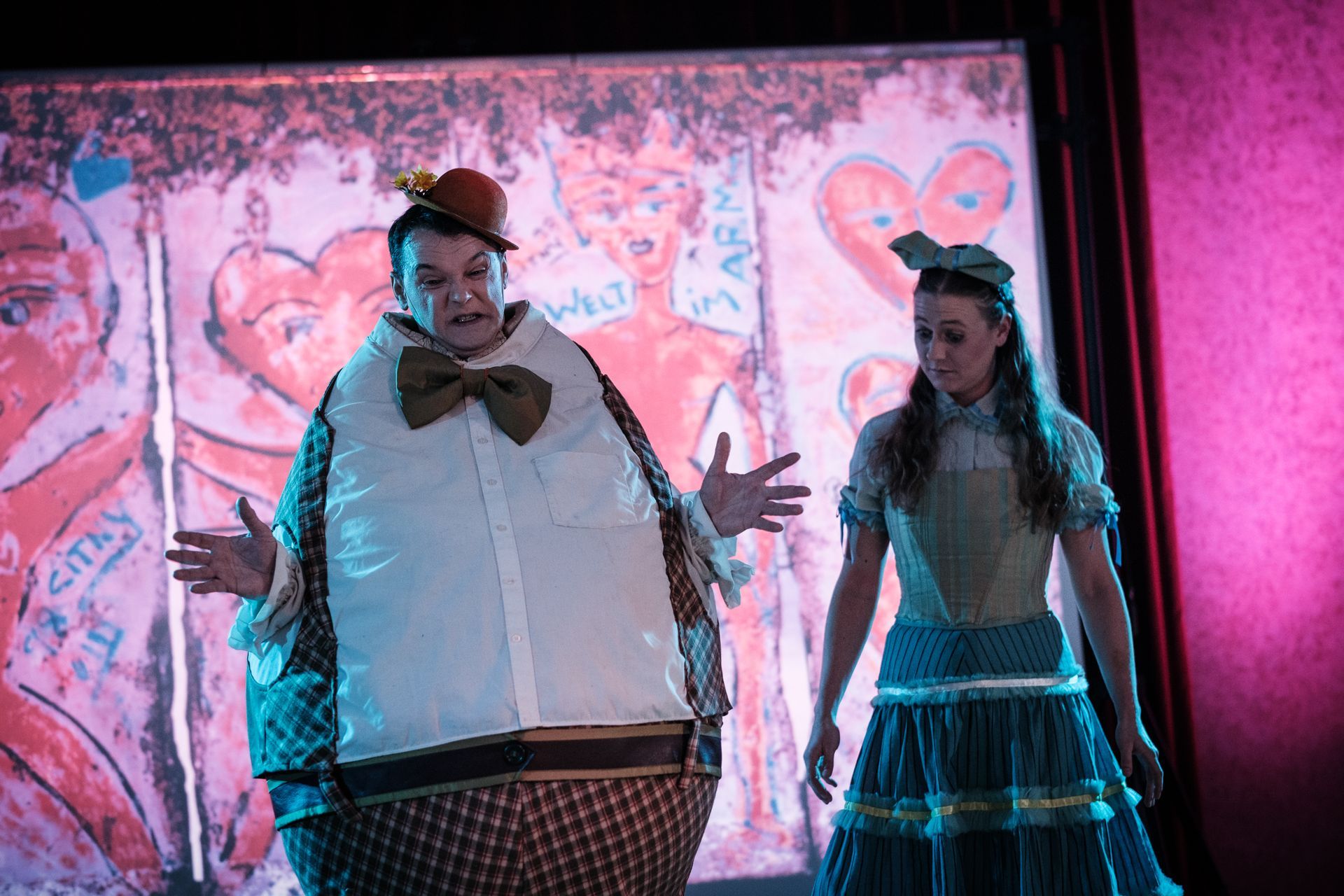 Humpty Dumpty und Alice
Alice im Wunderland - Lola-events.de, Leipzig