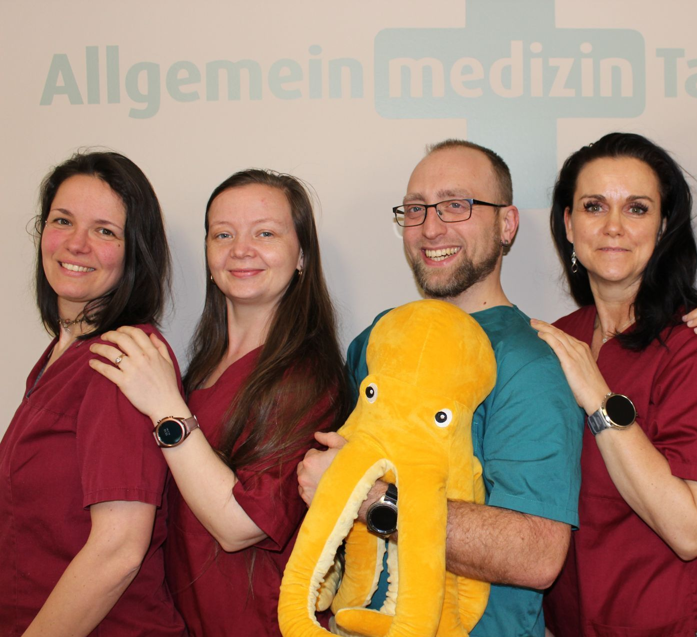 Unser Team der Allgemeinmedizin Taucha begrüßt Sie herzlich in der Hausarztpraxis in Taucha. 