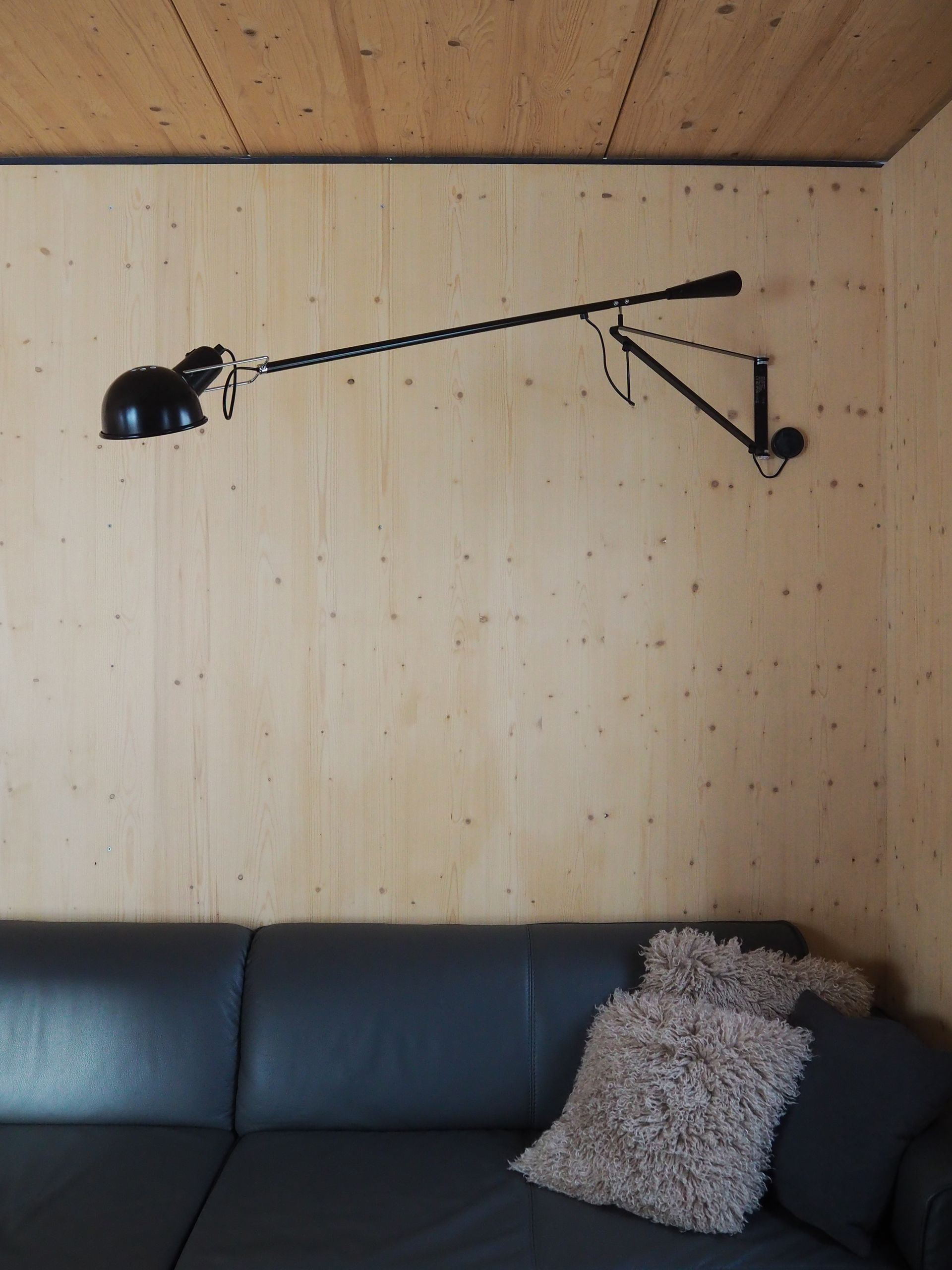 Design-Wandleuchte von FLOS