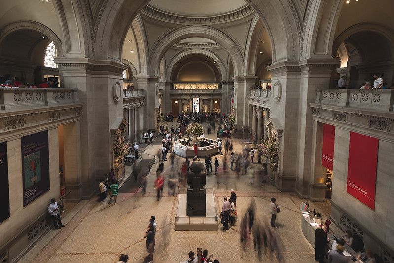 The Metropolitan Museum of Art in New York Gemälde Kulturgeschichte USA Skulpturen Musikinstrumente