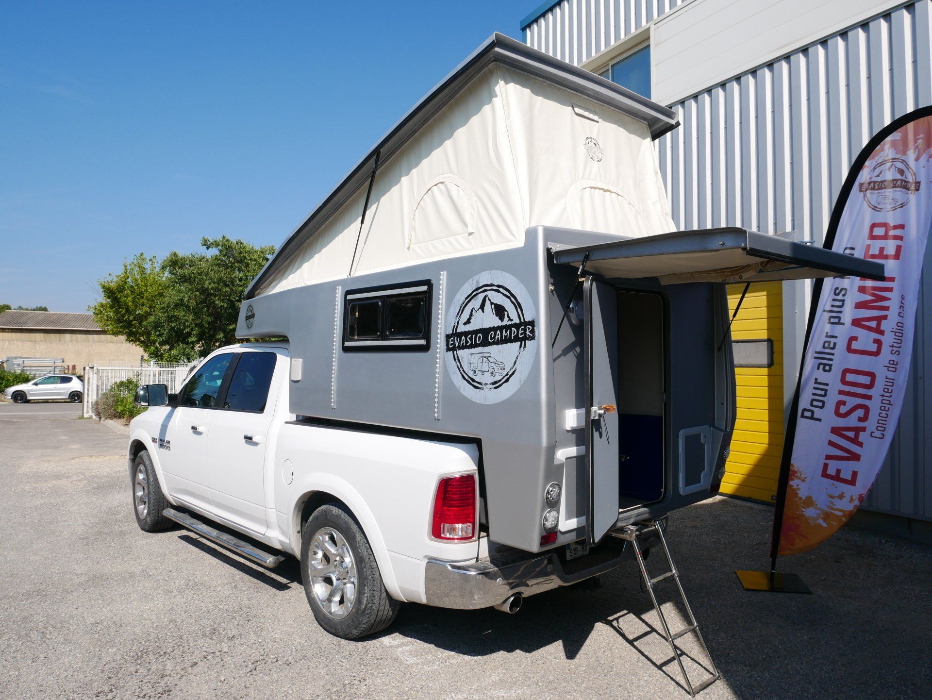 4x4 Pick-up Avec Cellule Camping Car Occasion www.evasio-camper.com