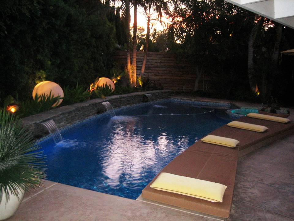 Pool lighting