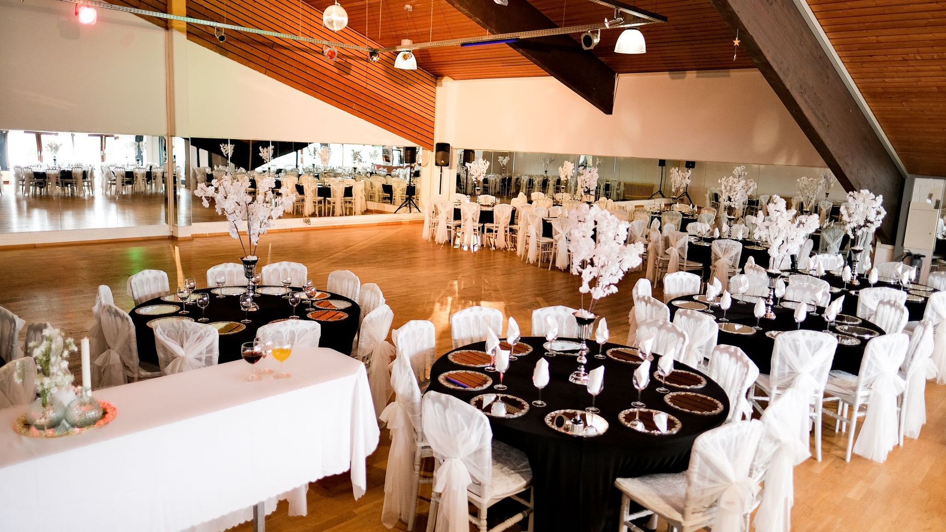 Marler Eventhalle Marl Hochzeit  Hochzeit en Beschneidung  Verlobung Recklinghausen Dorsten  Erstkommunion cattering