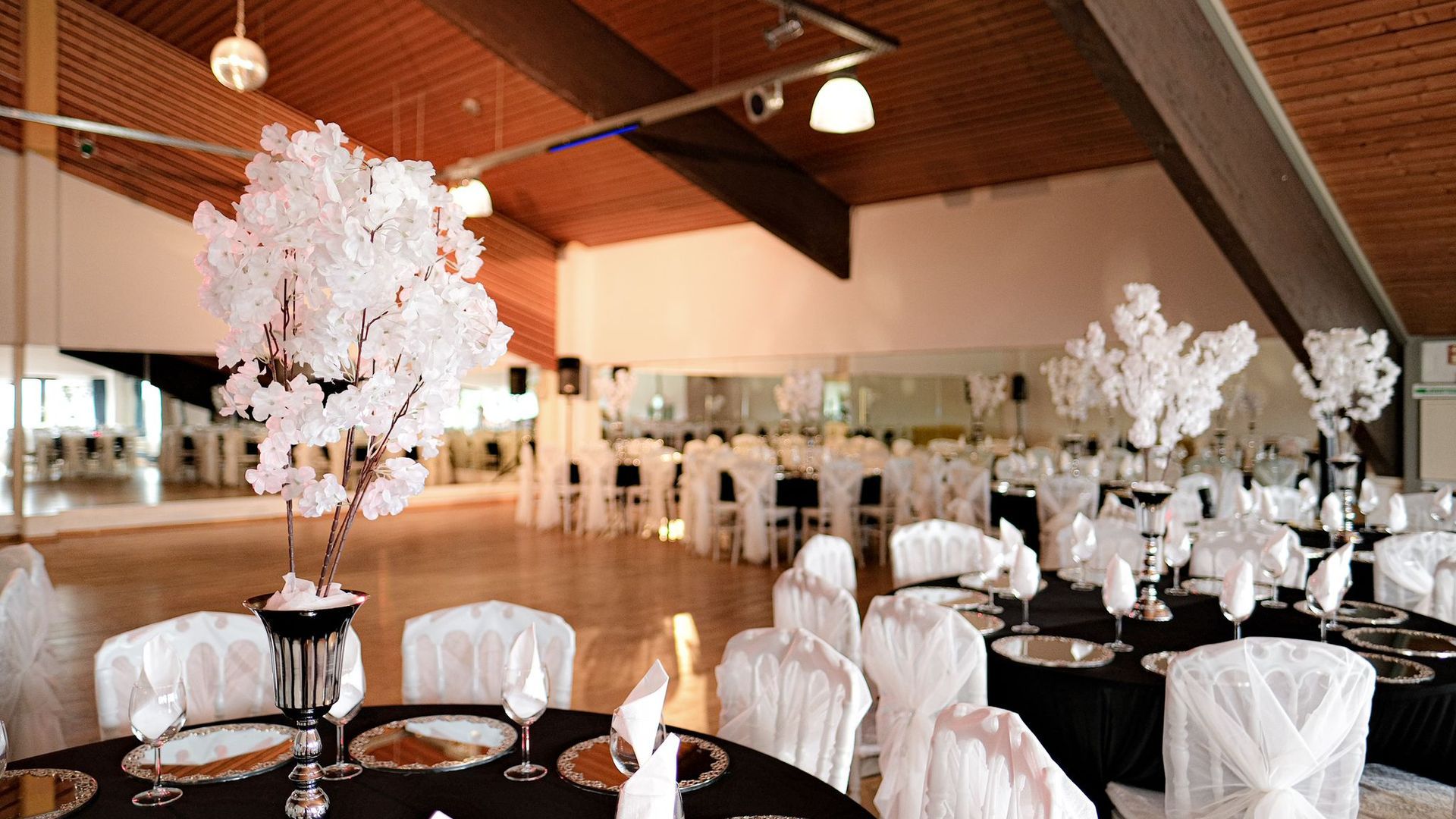 Marler Eventhalle Marl Hochzeit  Hochzeit en Beschneidung  Verlobung Recklinghausen Dorsten  Erstkommunion cattering