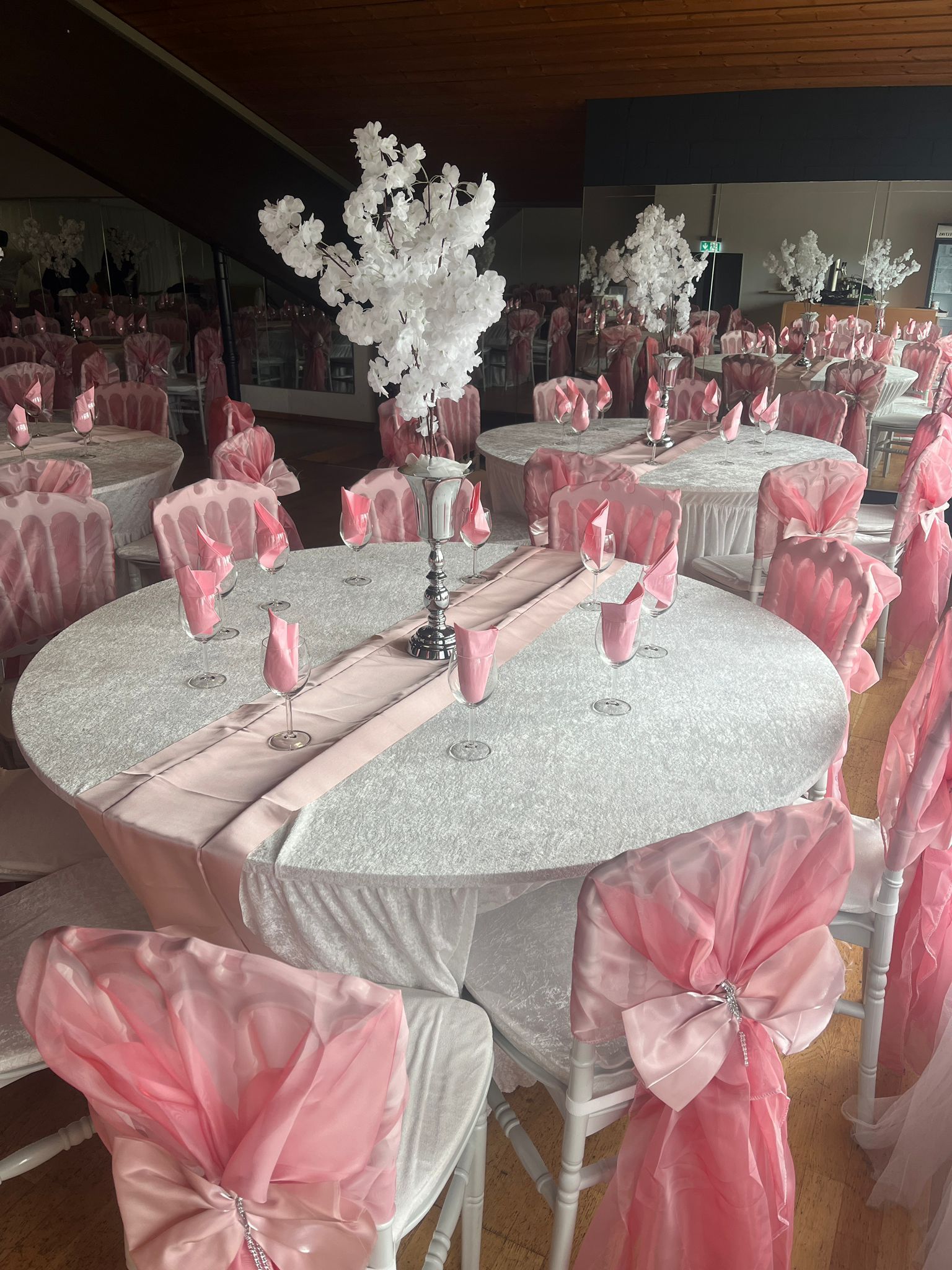 Marler Eventhalle Marl Hochzeit  Hochzeit en Beschneidung  Verlobung Recklinghausen Dorsten  Erstkommunion cattering