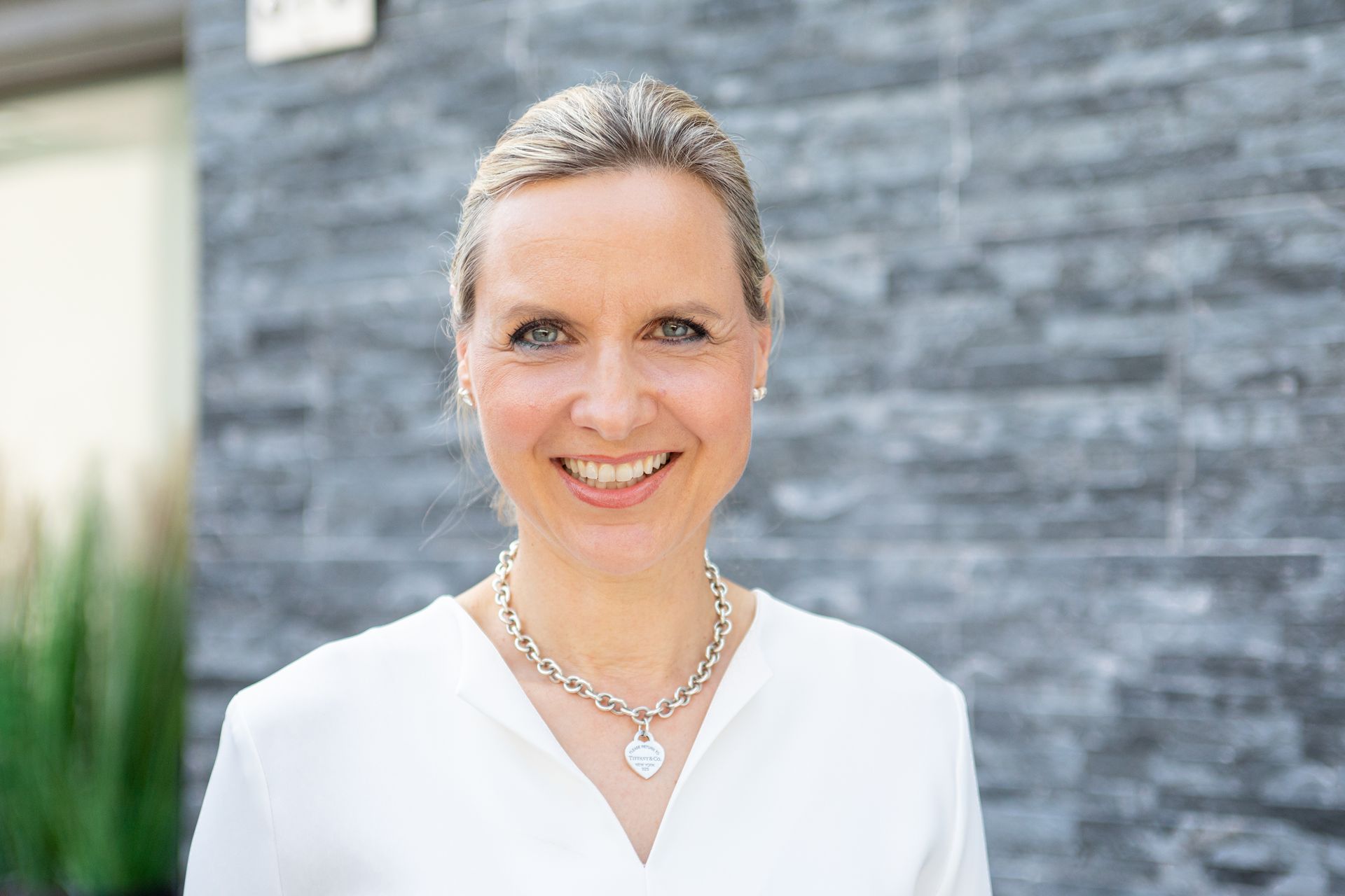 Portrait von Alexandra Berger, Expertin für Ballancer® Lymphmassage Longevity und Wohlbefinden  in Grünwald,