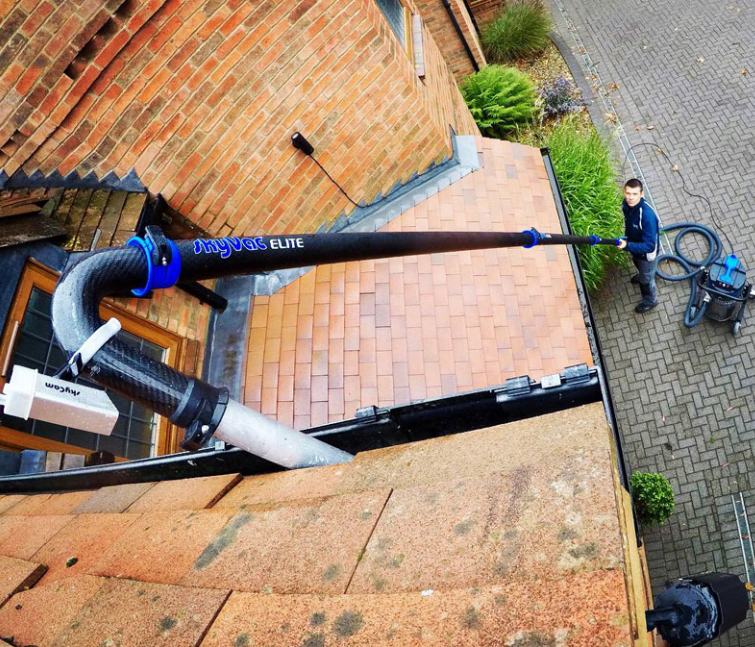 Dachrinnenreinigung Hamburg