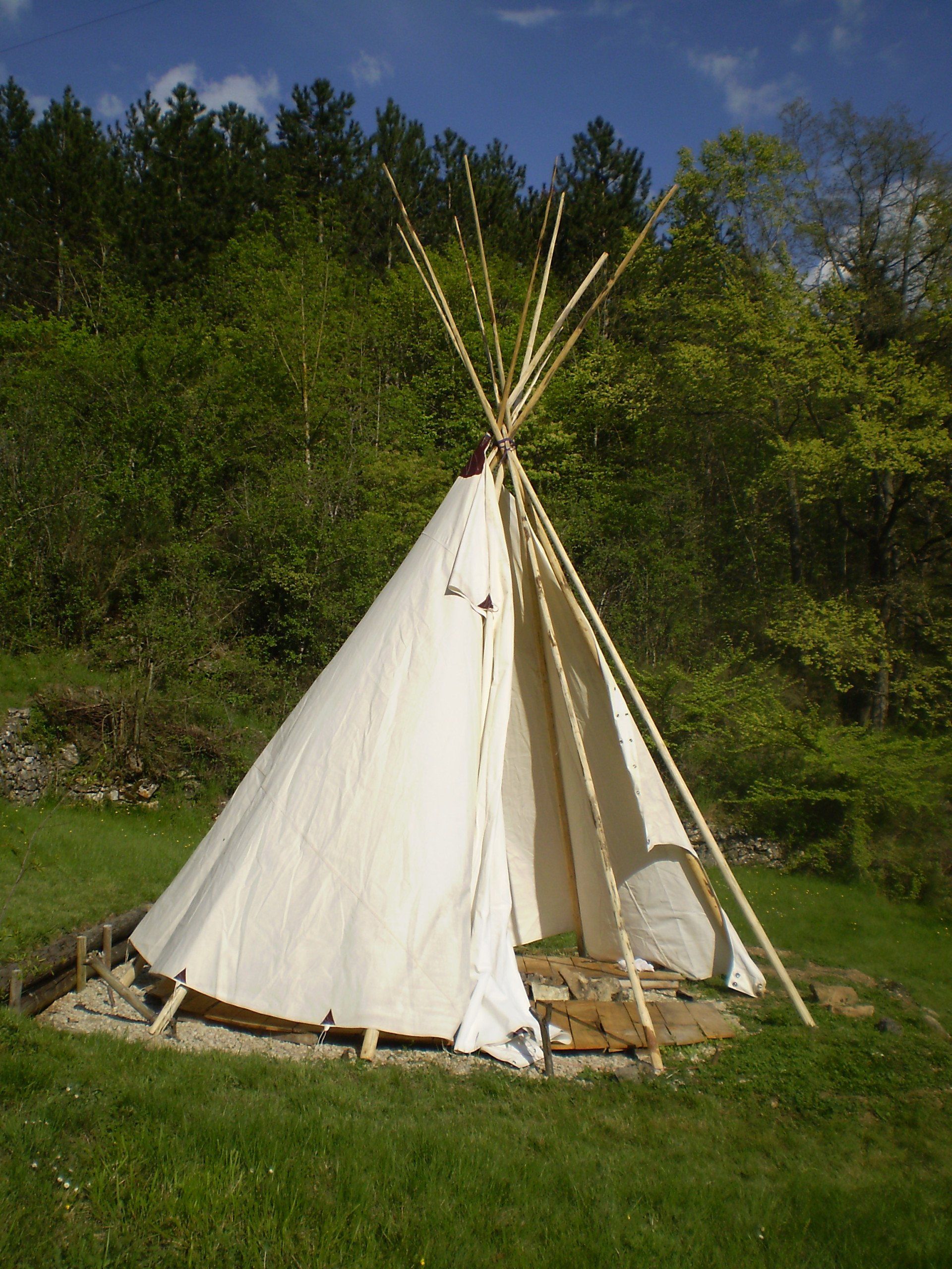 Yourte tipi etc, fabricant de yourte, écohabitat, tipi