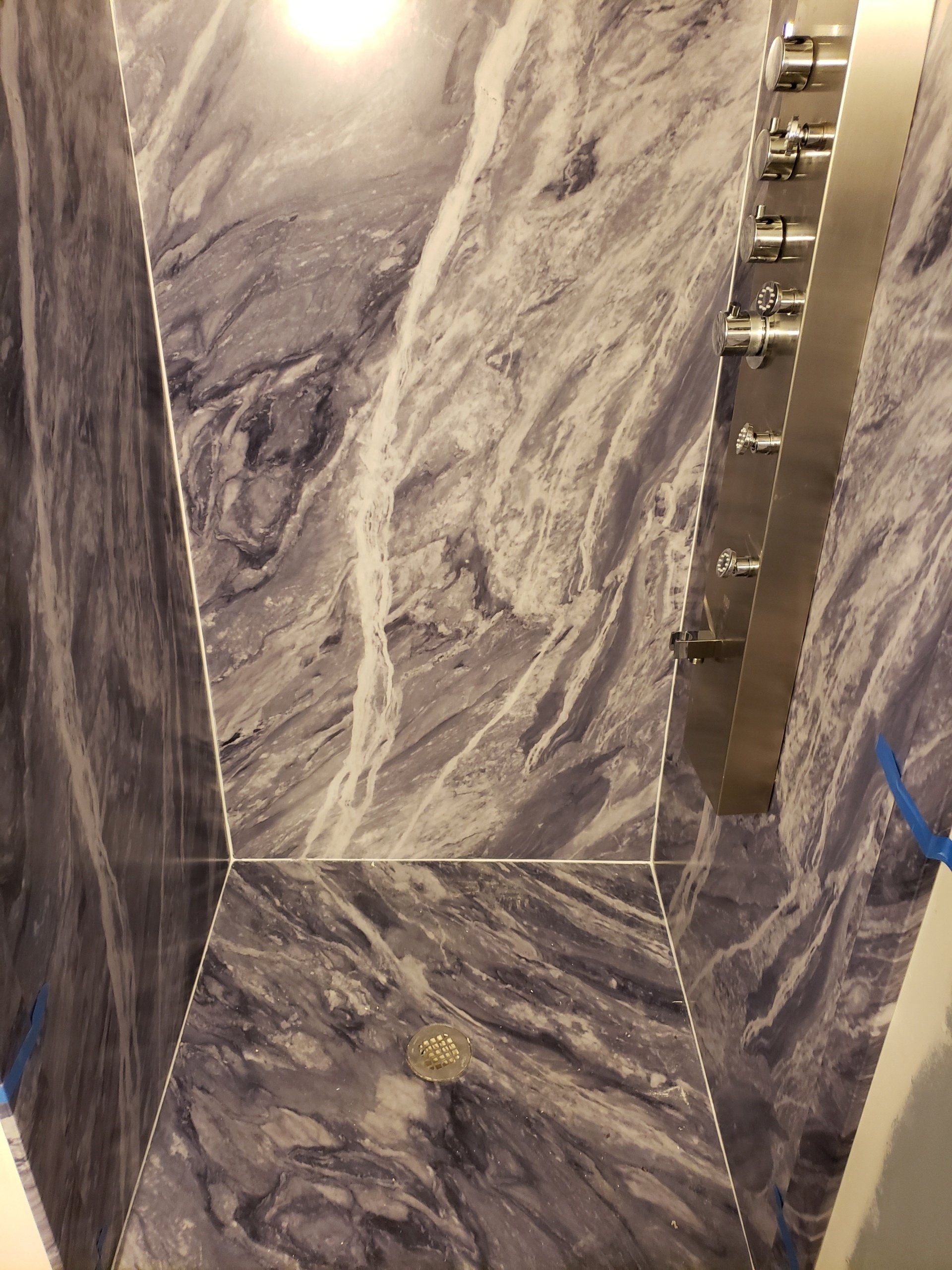 3x3 shower w/6  shower jets head