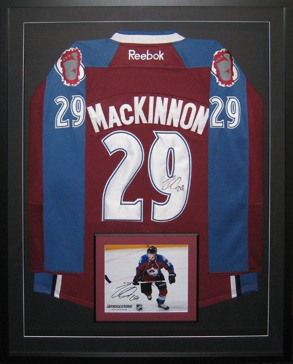 nathan mackinnon autographed jersey