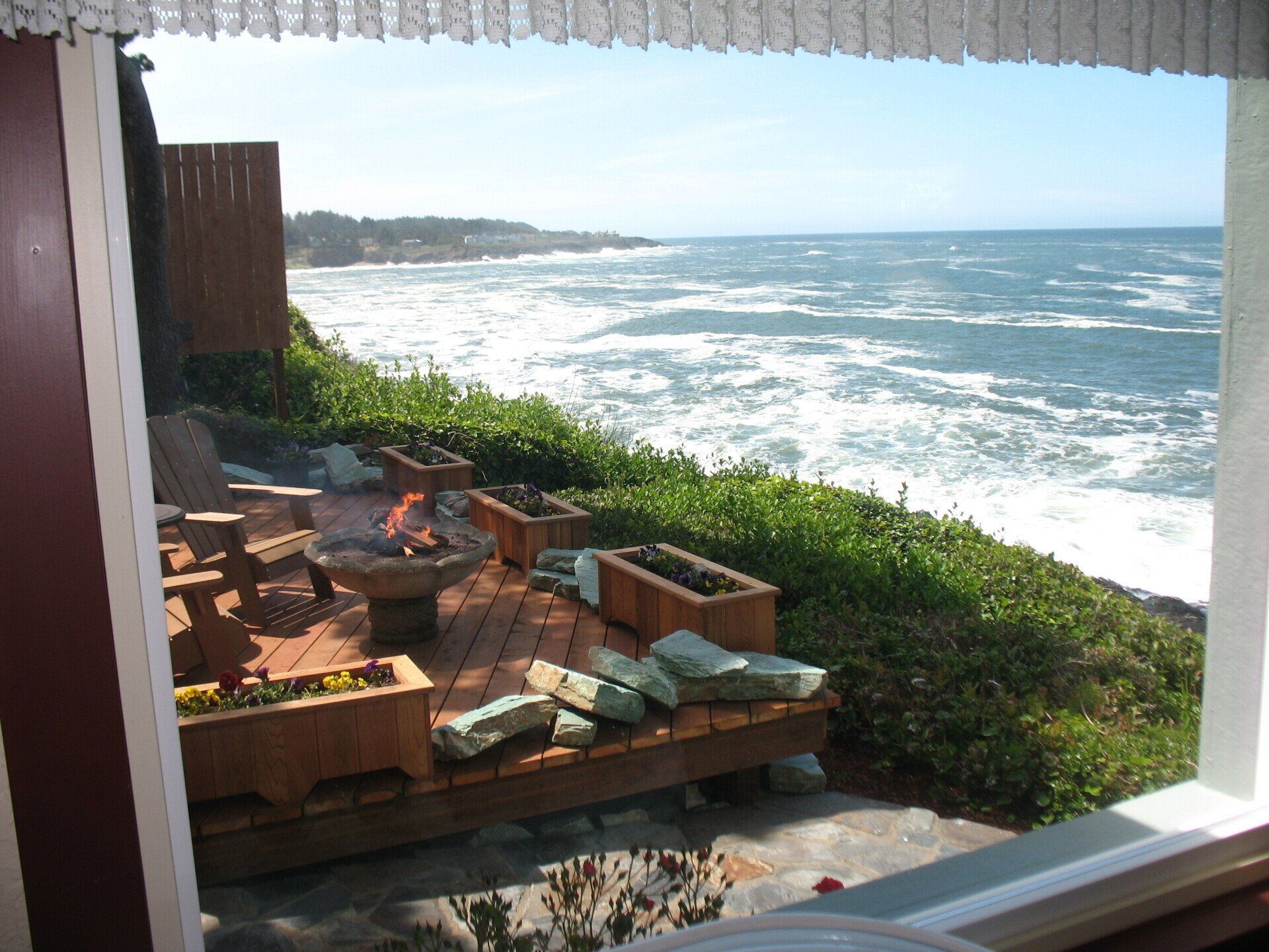 Whales Rendezvous Whale Rendezvous Vacation in Depoe Bay, Oregon