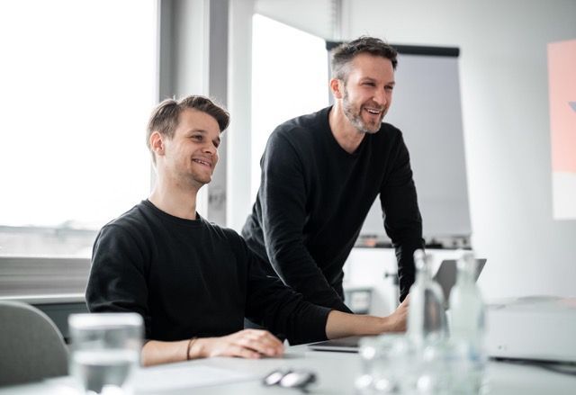 Frederik Reder (links) und Bartosz Dronka (rechts) vom BART-Designbüro in Wuppertal.