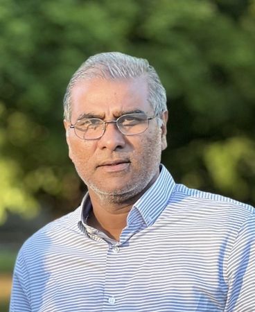 Pastor Javed Manzoor (kurz Javed) 