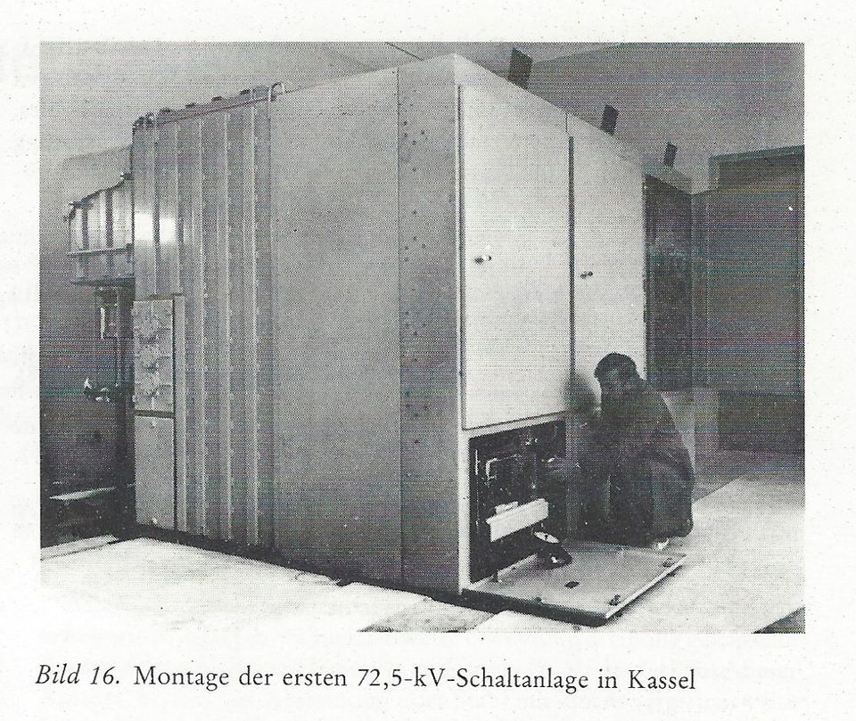 Bild 16: Montage der ersten 72,5-kV-Schaltanlage in Kassel