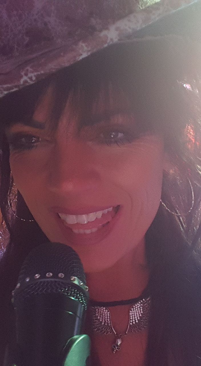 Yvette Moonlight Entertainments