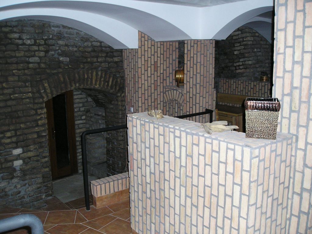 Gerüst- und Baumaschinenverleih Krall
Backstein Klinker Riemchen
www.geruest-saarland.de
www.baumaschinen-shop-saarland.de