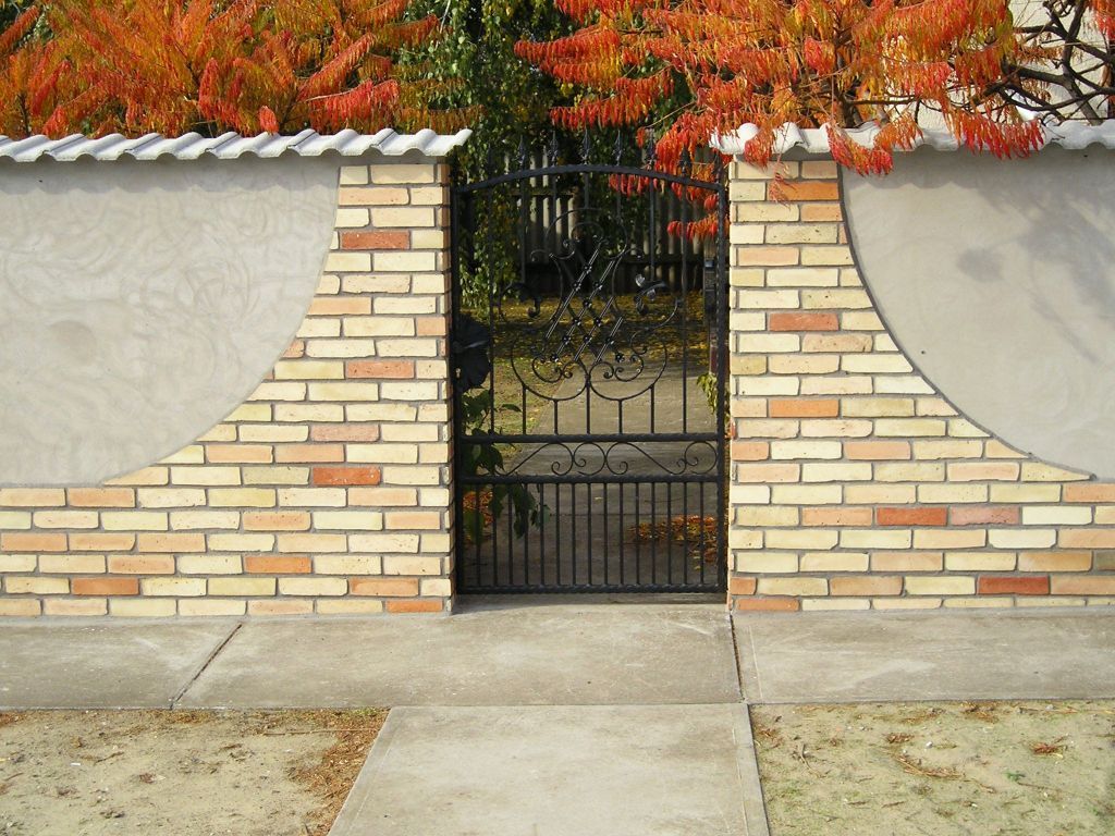 Gerüst- und Baumaschinenverleih Krall
Backstein Klinker Riemchen
www.geruest-saarland.de
www.baumaschinen-shop-saarland.de