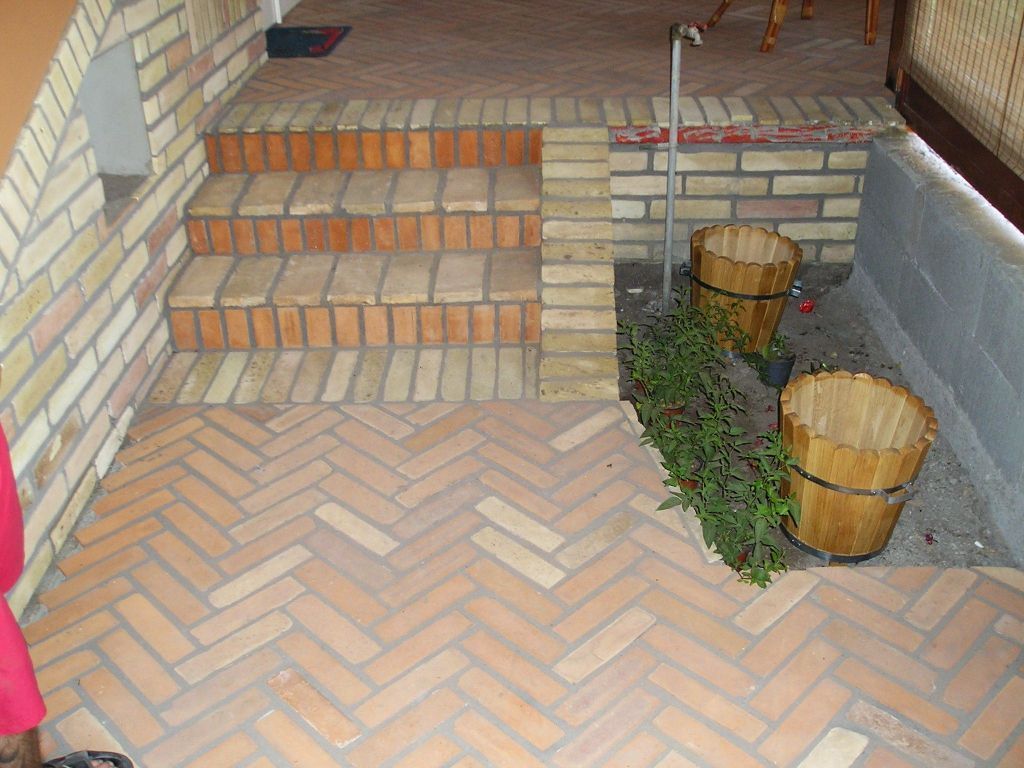 Gerüst- und Baumaschinenverleih Krall
Backstein Klinker Riemchen
www.geruest-saarland.de
www.baumaschinen-shop-saarland.de