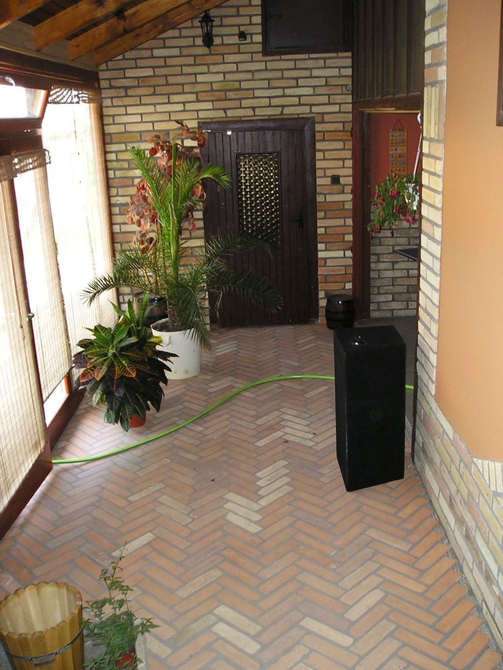 Gerüst- und Baumaschinenverleih Krall
Backstein Klinker Riemchen
www.geruest-saarland.de
www.baumaschinen-shop-saarland.de