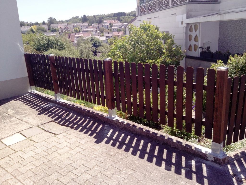 Handwerkliche Dienstleistungen Krall
Montage von einem Gartenzaun
www.geruest-saarland.de