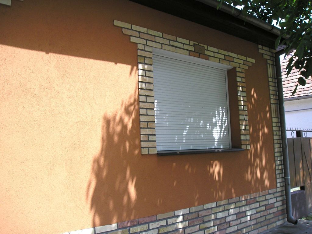 Gerüst- und Baumaschinenverleih Krall
Backstein Klinker Riemchen
www.geruest-saarland.de
www.baumaschinen-shop-saarland.de