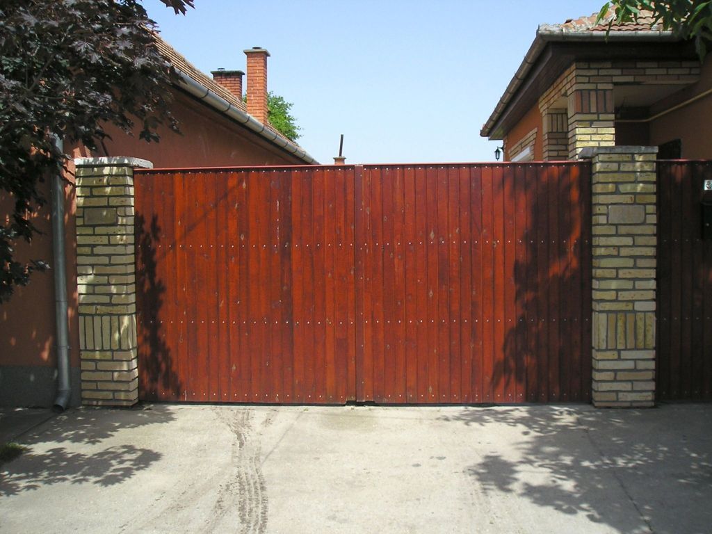 Gerüst- und Baumaschinenverleih Krall
Backstein Klinker Riemchen
www.geruest-saarland.de
www.baumaschinen-shop-saarland.de