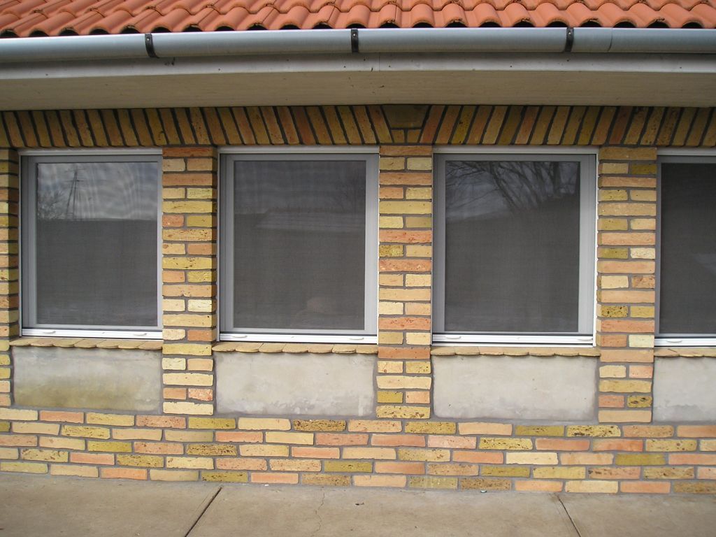 Gerüst- und Baumaschinenverleih Krall
Backstein Klinker Riemchen
www.geruest-saarland.de
www.baumaschinen-shop-saarland.de