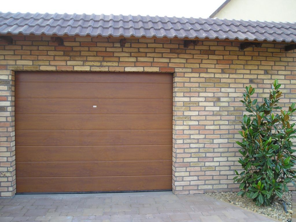 Gerüst- und Baumaschinenverleih Krall
Backstein Klinker Riemchen
www.geruest-saarland.de
www.baumaschinen-shop-saarland.de