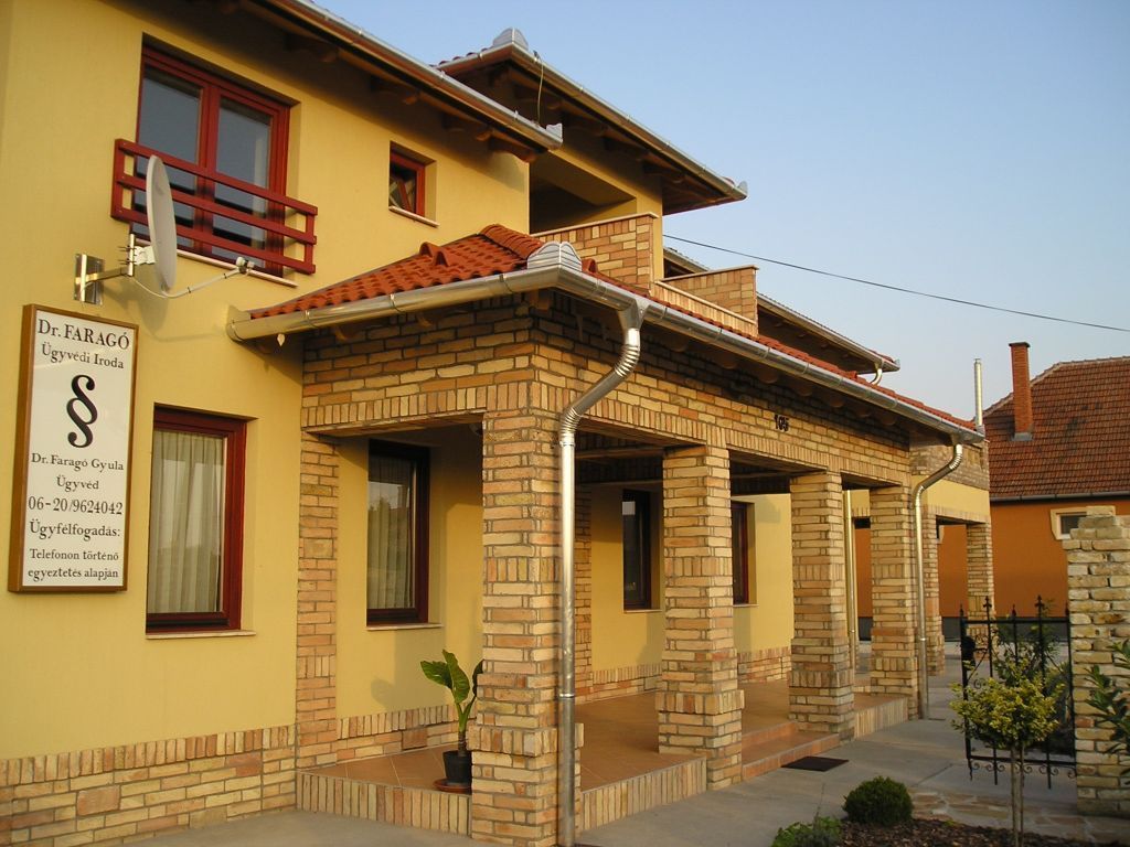 Gerüst- und Baumaschinenverleih Krall
Backstein Klinker Riemchen
www.geruest-saarland.de
www.baumaschinen-shop-saarland.de