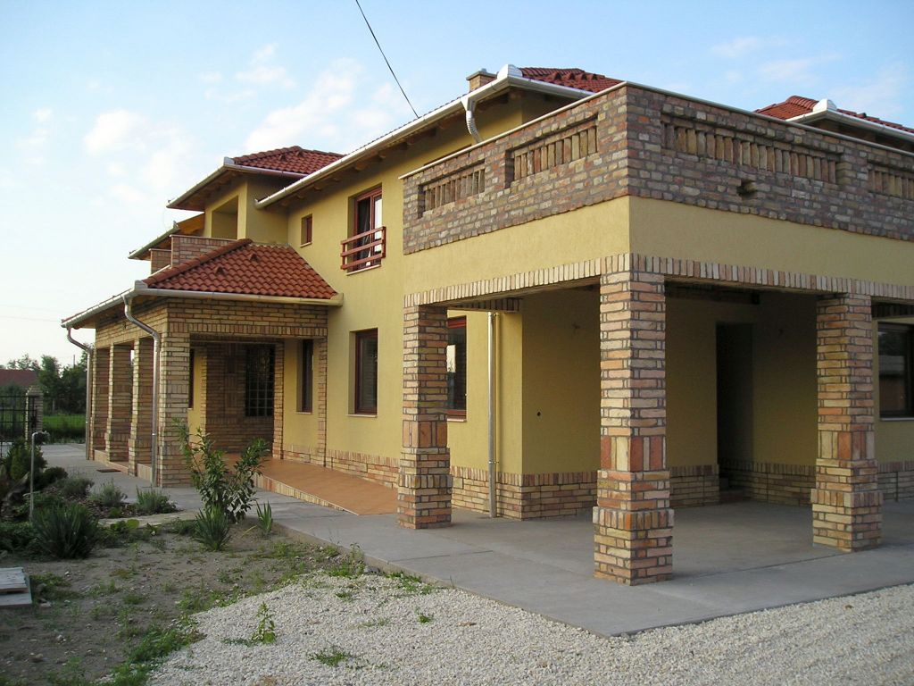 Gerüst- und Baumaschinenverleih Krall
Backstein Klinker Riemchen
www.geruest-saarland.de
www.baumaschinen-shop-saarland.de