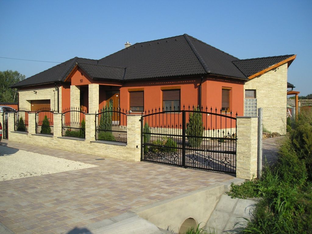 Gerüst- und Baumaschinenverleih Krall
Backstein Klinker Riemchen
www.geruest-saarland.de
www.baumaschinen-shop-saarland.de