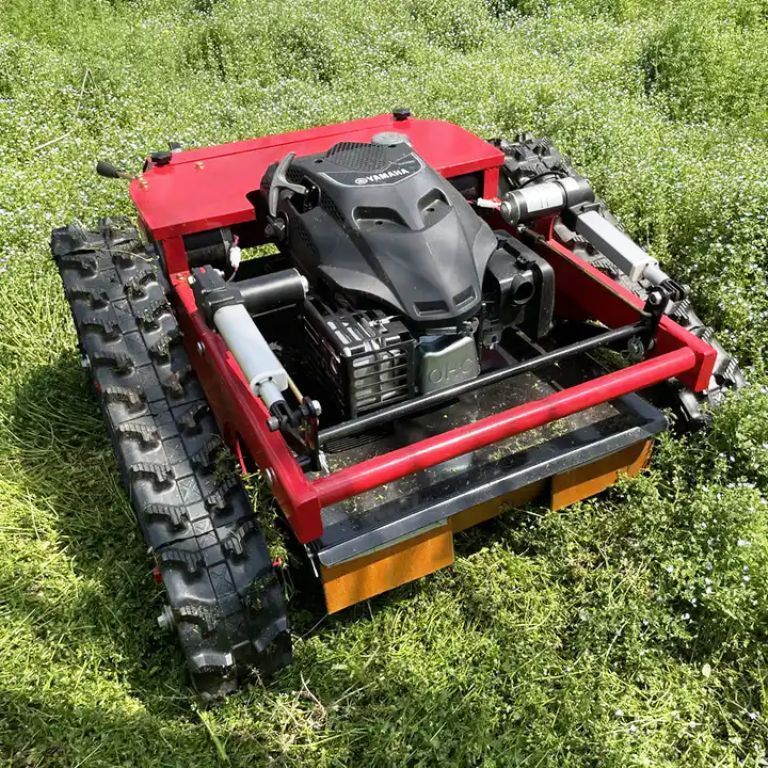 Gerüst- und Baumaschinenverleih Krall
Ferngesteuerte Mähraupe Ucarry UR550 7.5HP Loncin- Benzin
www.geruest-saarland.de