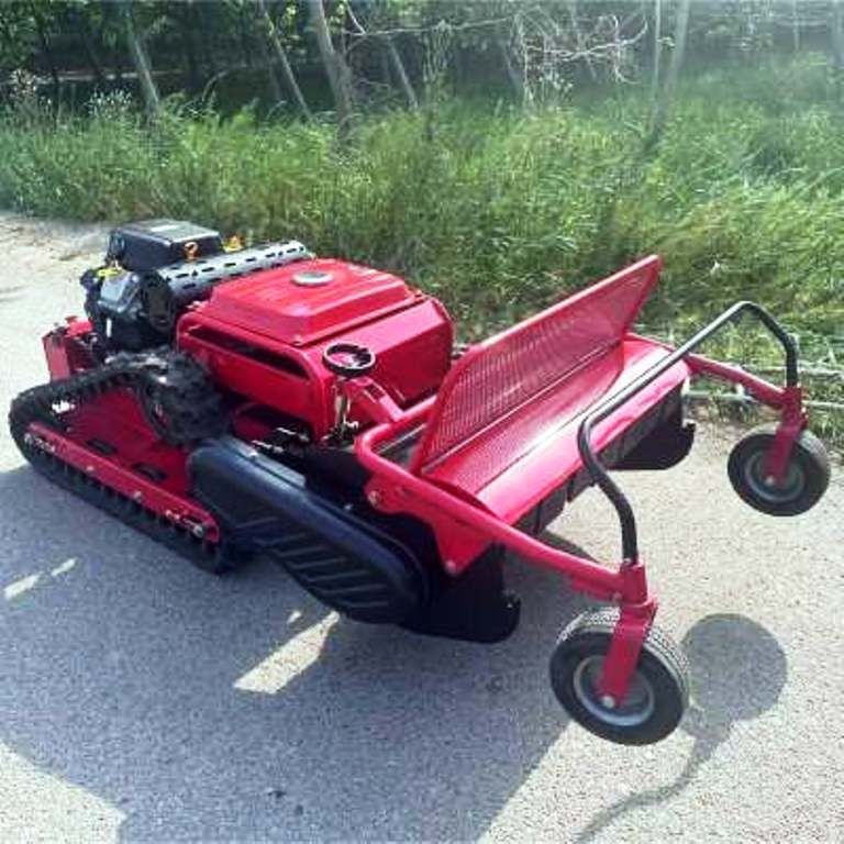 Gerüst- und Baumaschinenverleih Krall
Ferngesteuerter Schlegelmulcher Ucarry UR800F 16HP- Benzin
www.geruest-saarland.de