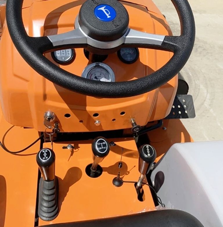 Gerüst- und Baumaschinenverleih Krall
Ferngesteuerter Weinbautraktor Ucarry UR254 25HP- Diesel
www.geruest-saarland.de