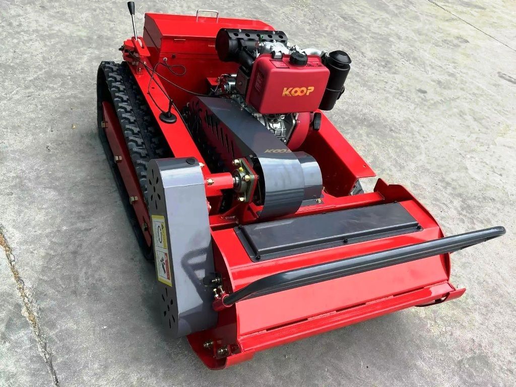 Gerüst- und Baumaschinenverleih Krall
Ferngesteuerter Schlegelmulcher Ucarry UR800F 10HP- Diesel
www.geruest-saarland.de