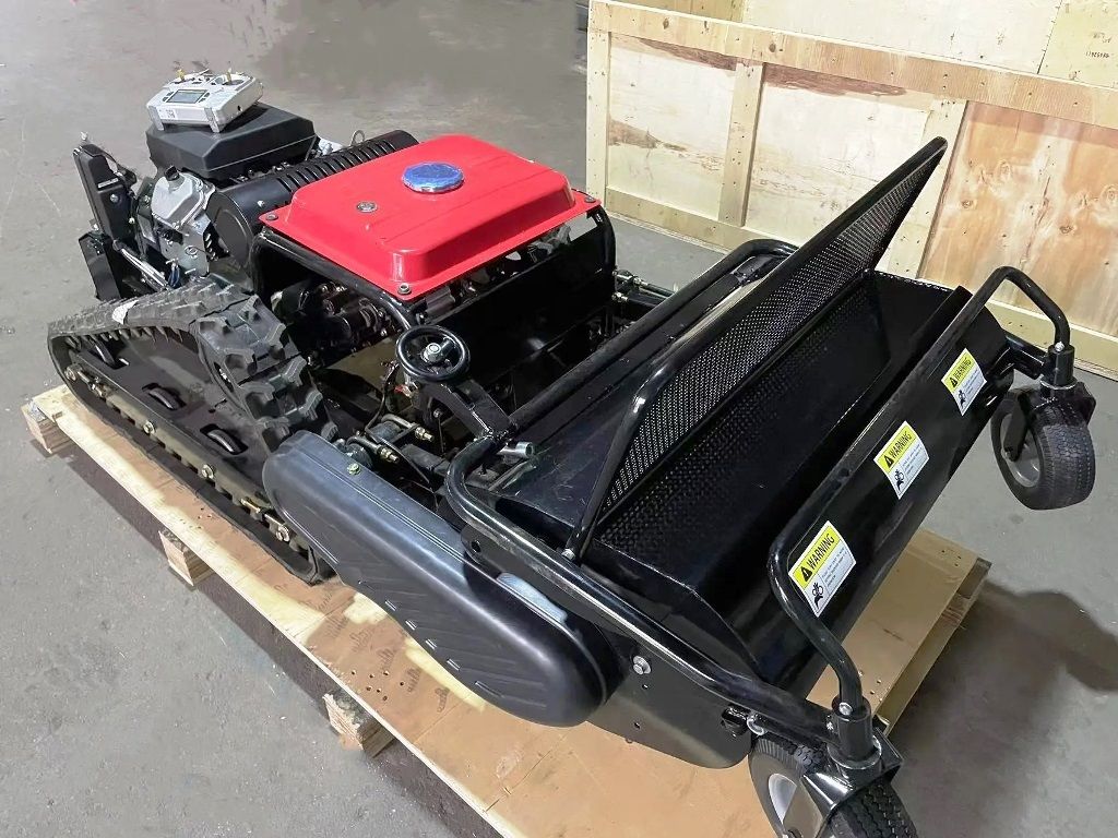 Gerüst- und Baumaschinenverleih Krall
Ferngesteuerter Schlegelmulcher Ucarry UR800F 22HP- Benzin
www.geruest-saarland.de