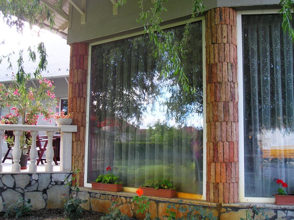 Gerüst- und Baumaschinenverleih Krall
Backstein Klinker Riemchen
www.geruest-saarland.de
www.baumaschinen-shop-saarland.de