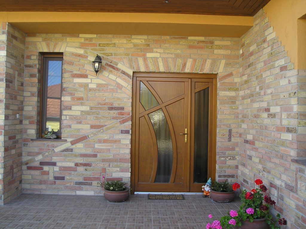 Gerüst- und Baumaschinenverleih Krall
Backstein Klinker Riemchen
www.geruest-saarland.de
www.baumaschinen-shop-saarland.de