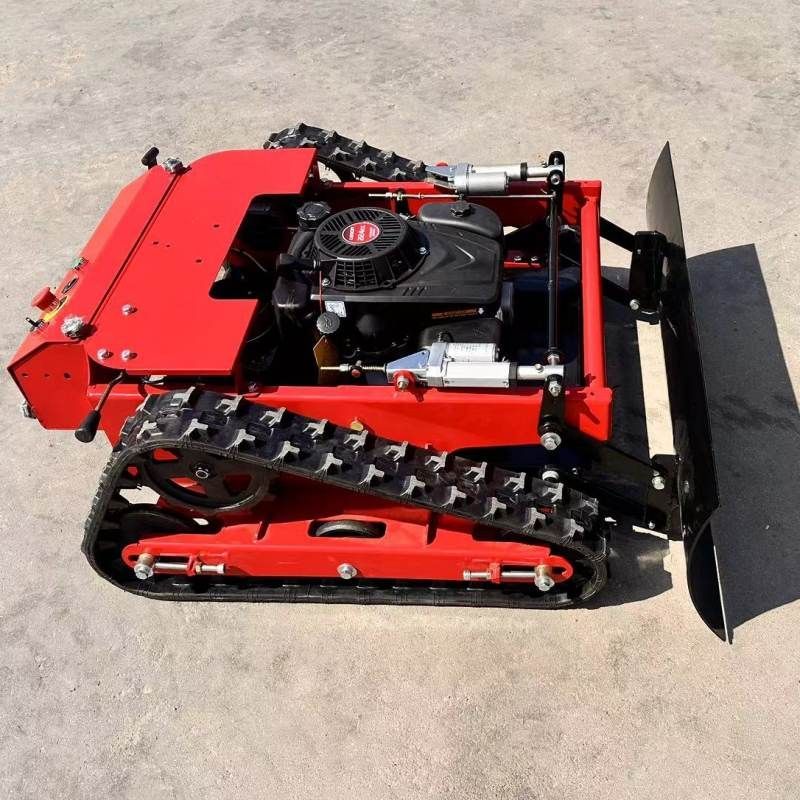 Gerüst- und Baumaschinenverleih Krall
Ferngesteuerte Mähraupe Ucarry UR550 7.5HP Yamaha- Benzin
www.geruest-saarland.de