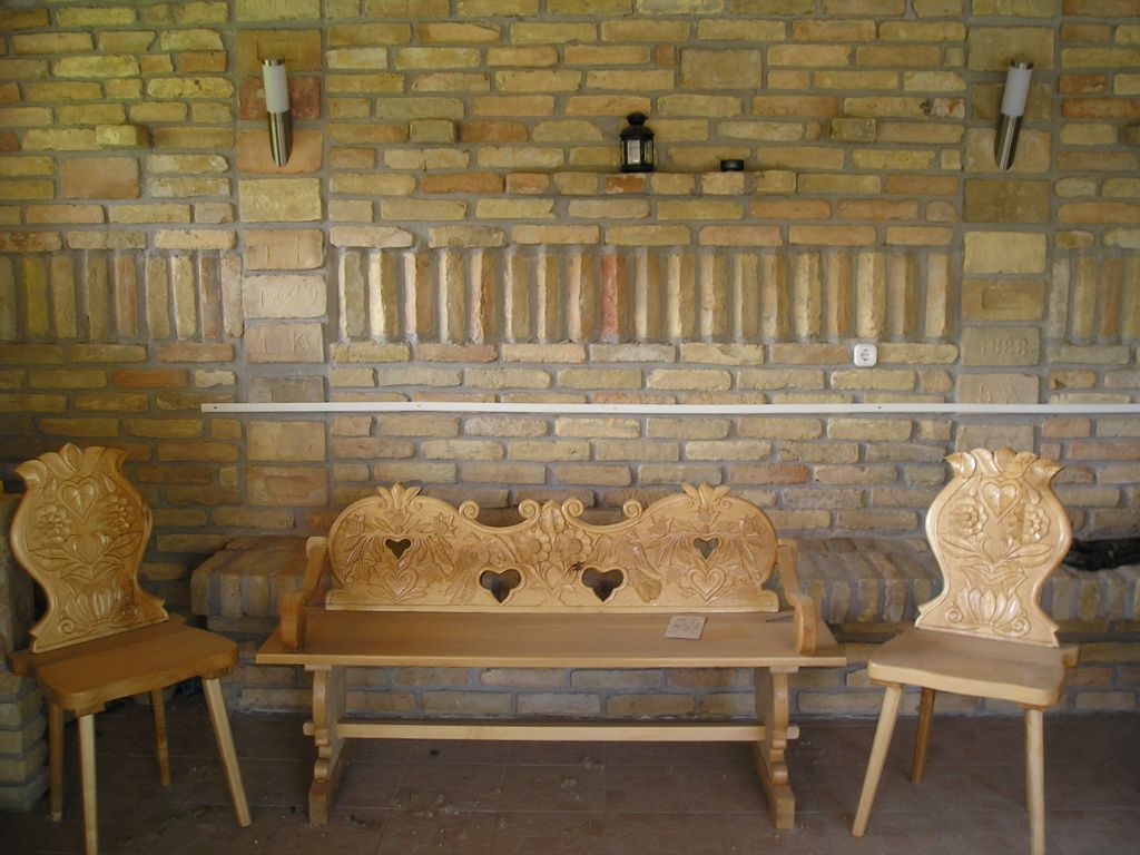 Gerüst- und Baumaschinenverleih Krall
Backstein Klinker Riemchen
www.geruest-saarland.de
www.baumaschinen-shop-saarland.de