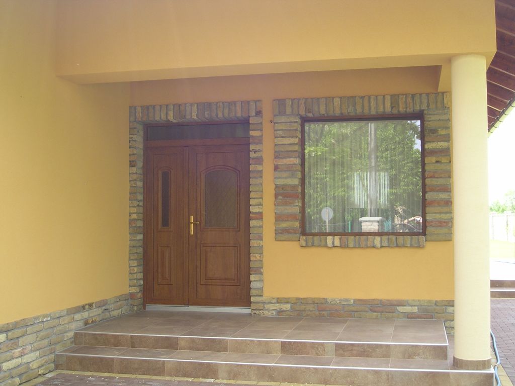 Gerüst- und Baumaschinenverleih Krall
Backstein Klinker Riemchen
www.geruest-saarland.de
www.baumaschinen-shop-saarland.de