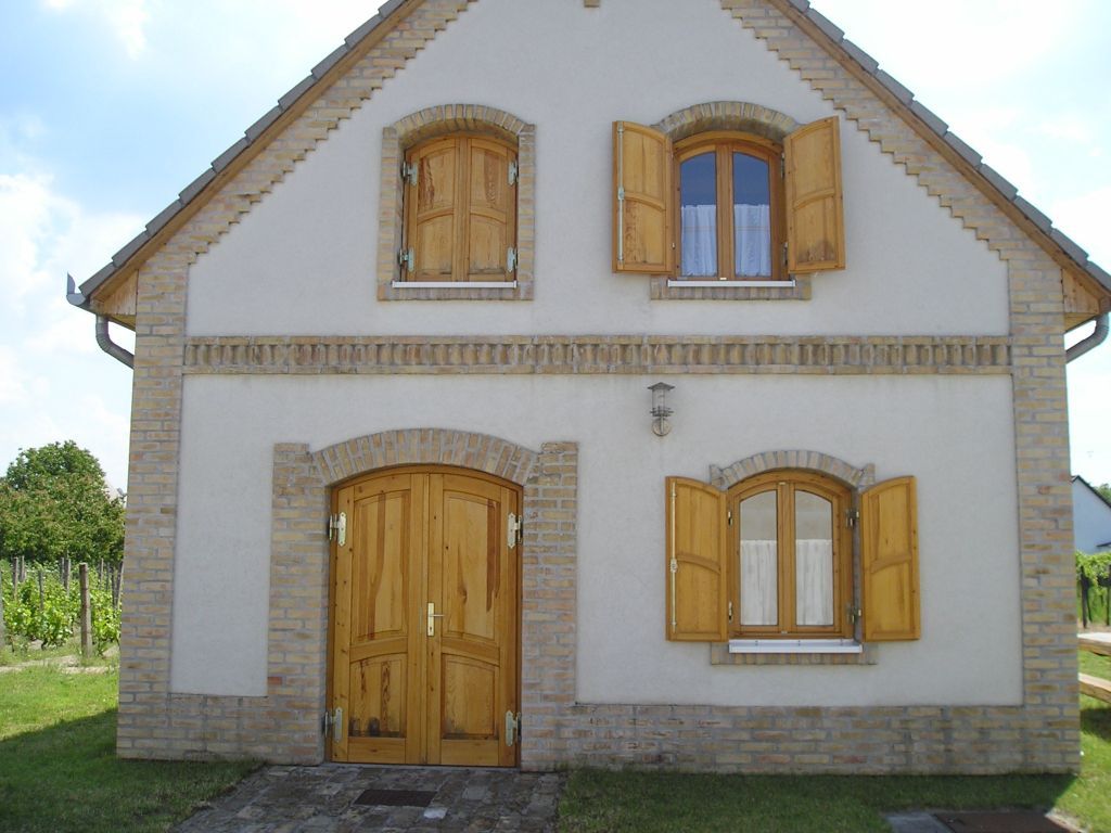 Gerüst- und Baumaschinenverleih Krall
Backstein Klinker Riemchen
www.geruest-saarland.de
www.baumaschinen-shop-saarland.de