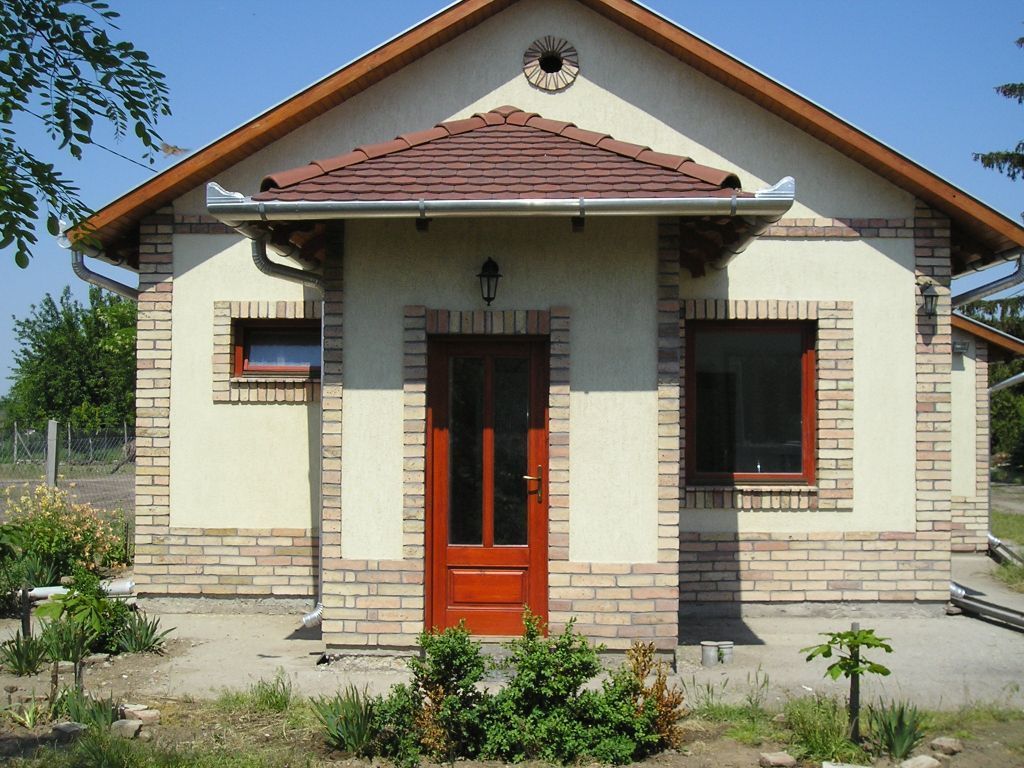 Gerüst- und Baumaschinenverleih Krall
Backstein Klinker Riemchen
www.geruest-saarland.de
www.baumaschinen-shop-saarland.de