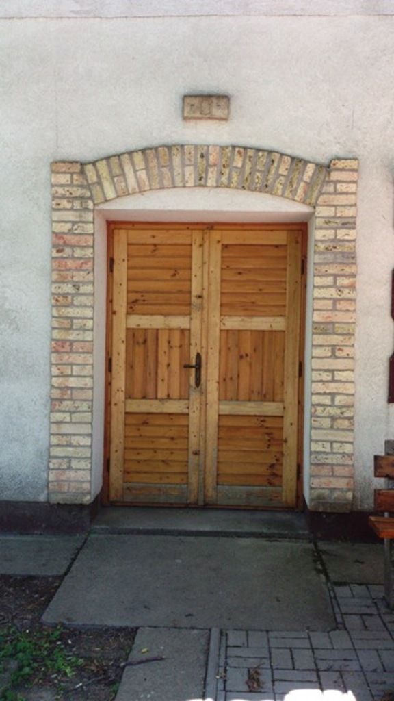 Gerüst- und Baumaschinenverleih Krall
Backstein Klinker Riemchen
www.geruest-saarland.de
www.baumaschinen-shop-saarland.de