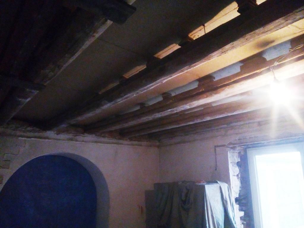 Handwerkliche Dienstleistungen Krall
Abriss und Neugestaltung einer alten Wickeldecke
www.geruest-saarland.de
