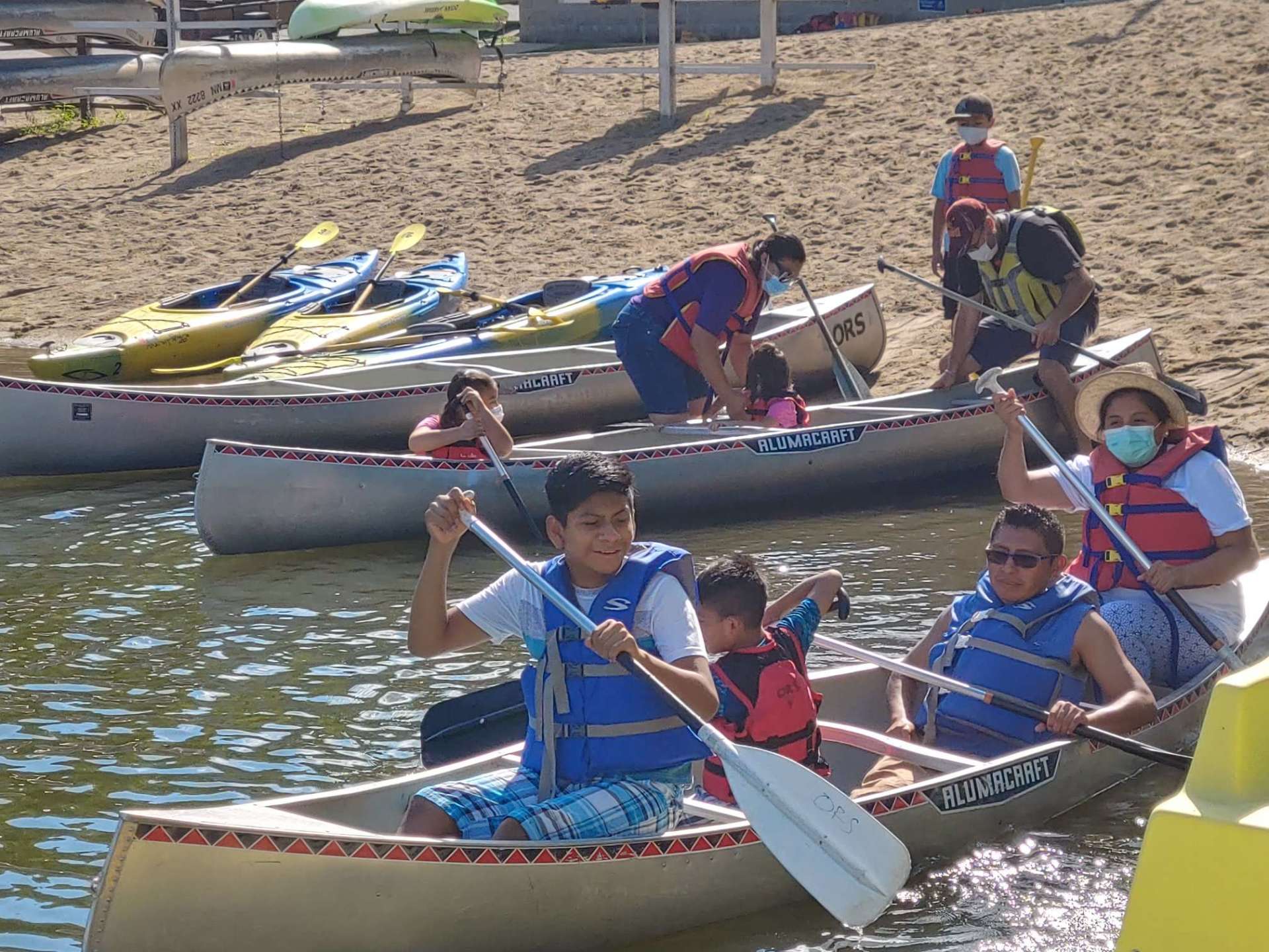 Paseo en Canoas y Bicicleta(Julio)