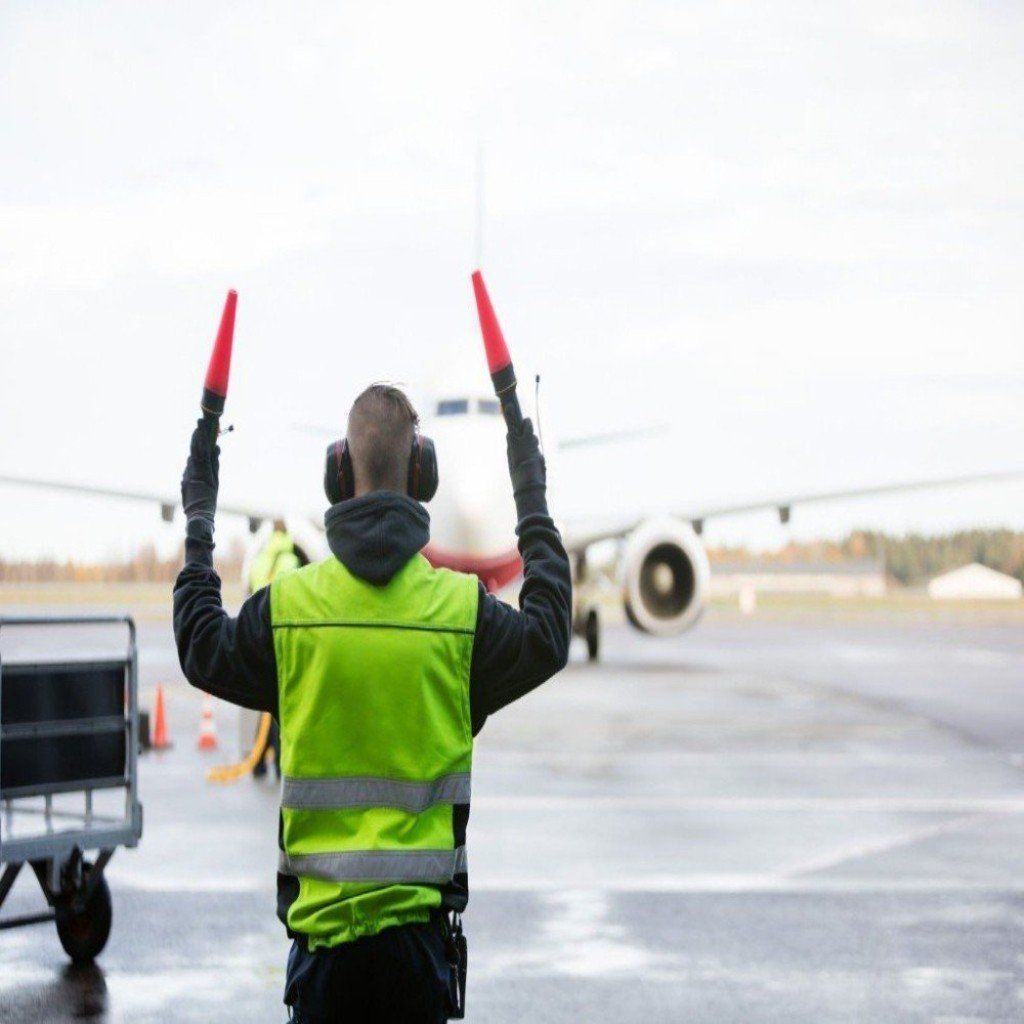 Formation Assistance En Escale Equipements Aéroportuaire Matériel ...