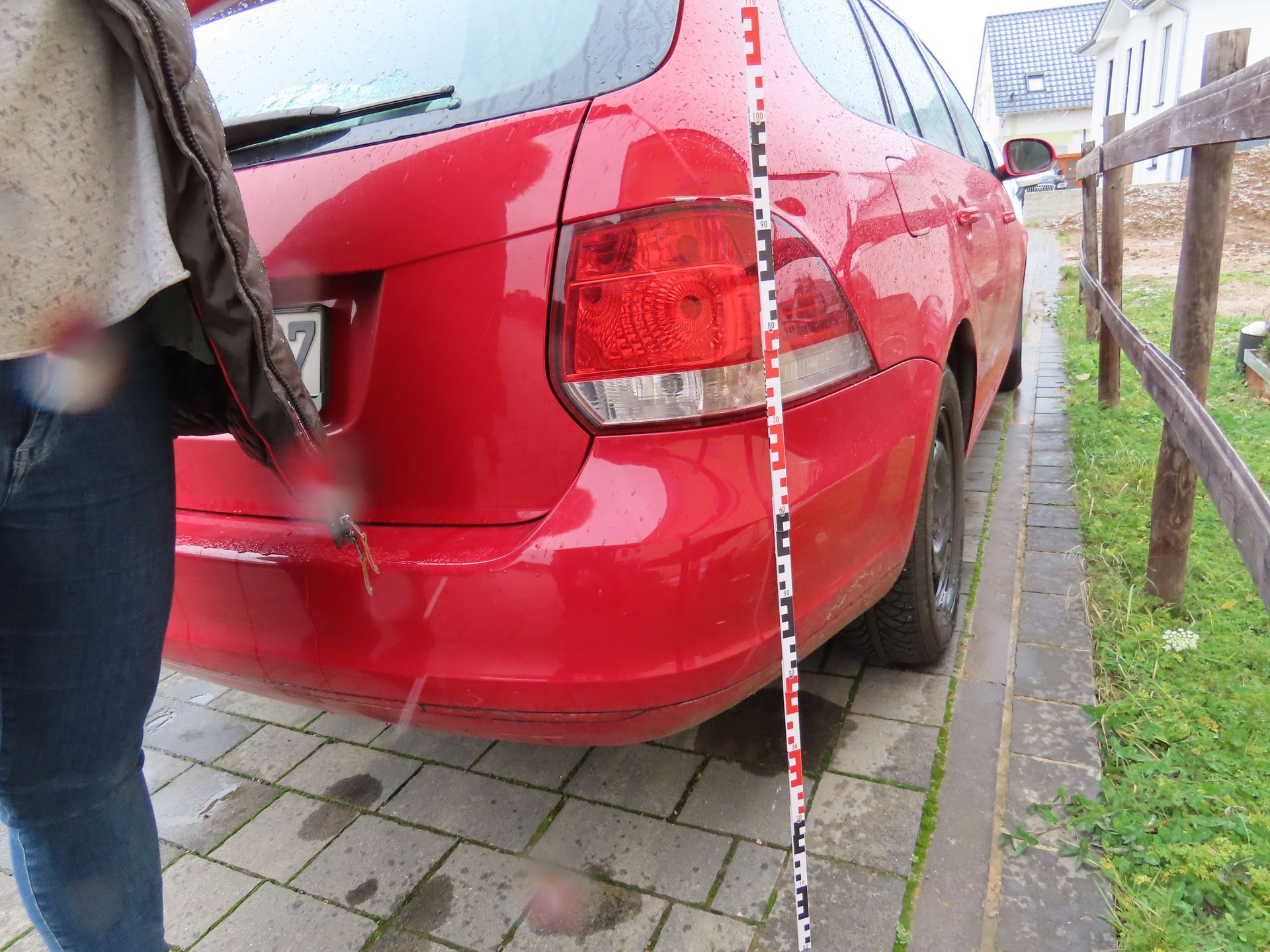 Schaden seitenwand hinten rechts