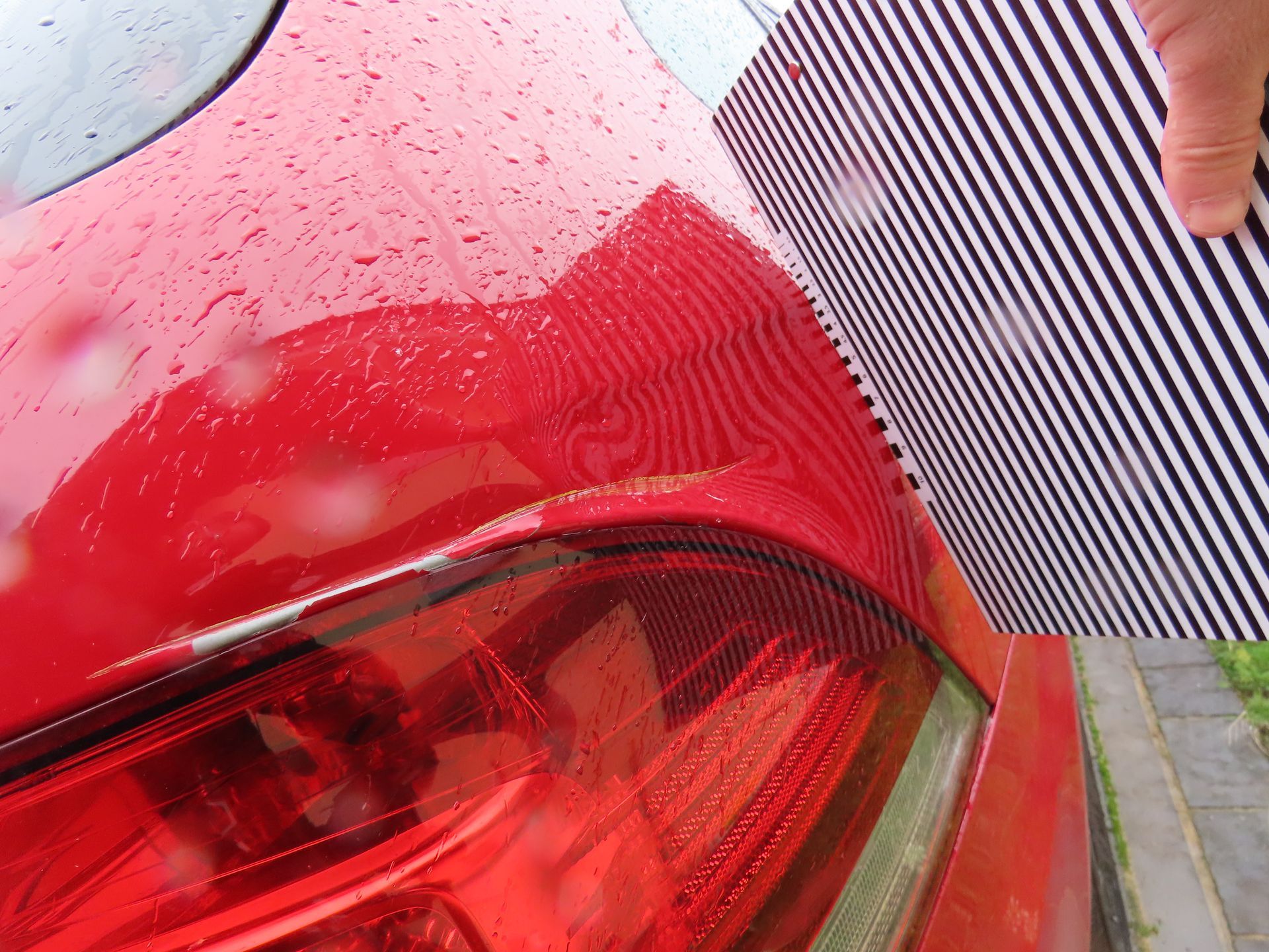 Schaden Seitenwand hinten rechts