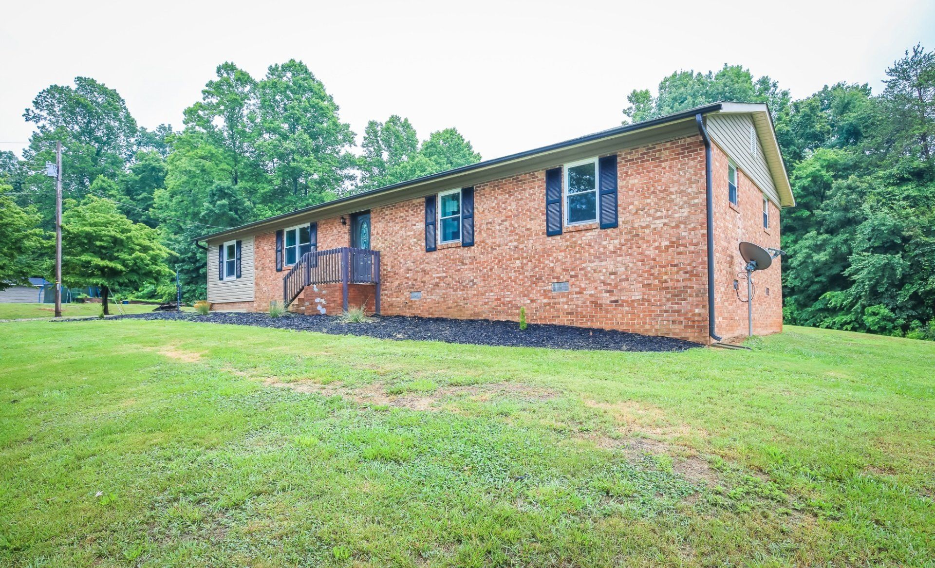 9211 US Highway 158 Stokesdale NC 27357